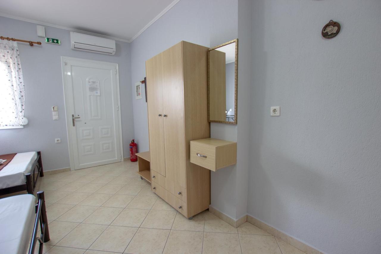 Babis House Apartment Nea Vrasna Luaran gambar